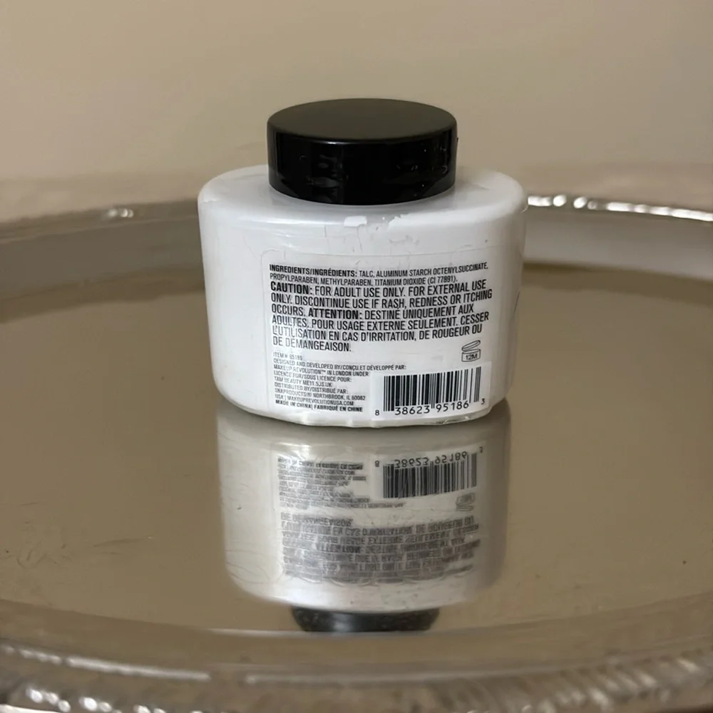 Revolution Luxury Baking Powder in Ghost NEW